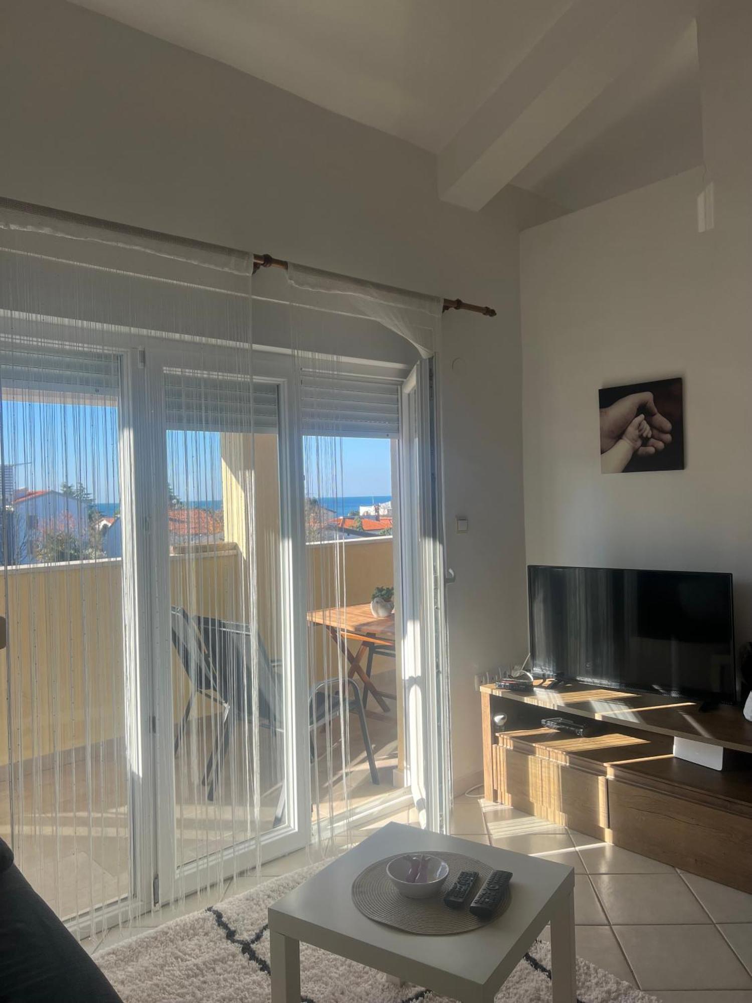 Apartmans Sun & Moon Zambratija  Buitenkant foto