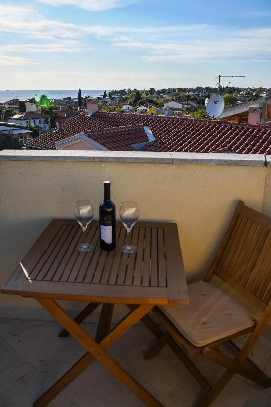 Apartmans Sun & Moon Zambratija  Buitenkant foto